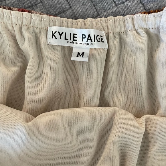 Nicolette strapless jumper, size medium - Picture 9 of 9